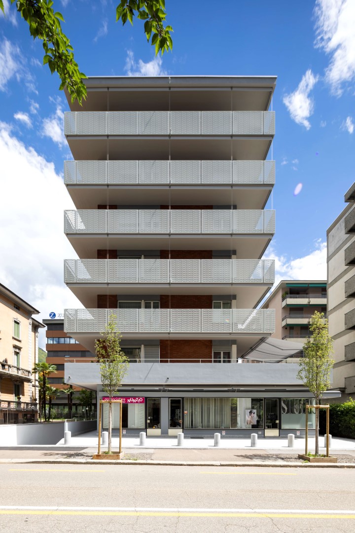 Appartamento luminoso 2.5 locali in centro Lugano